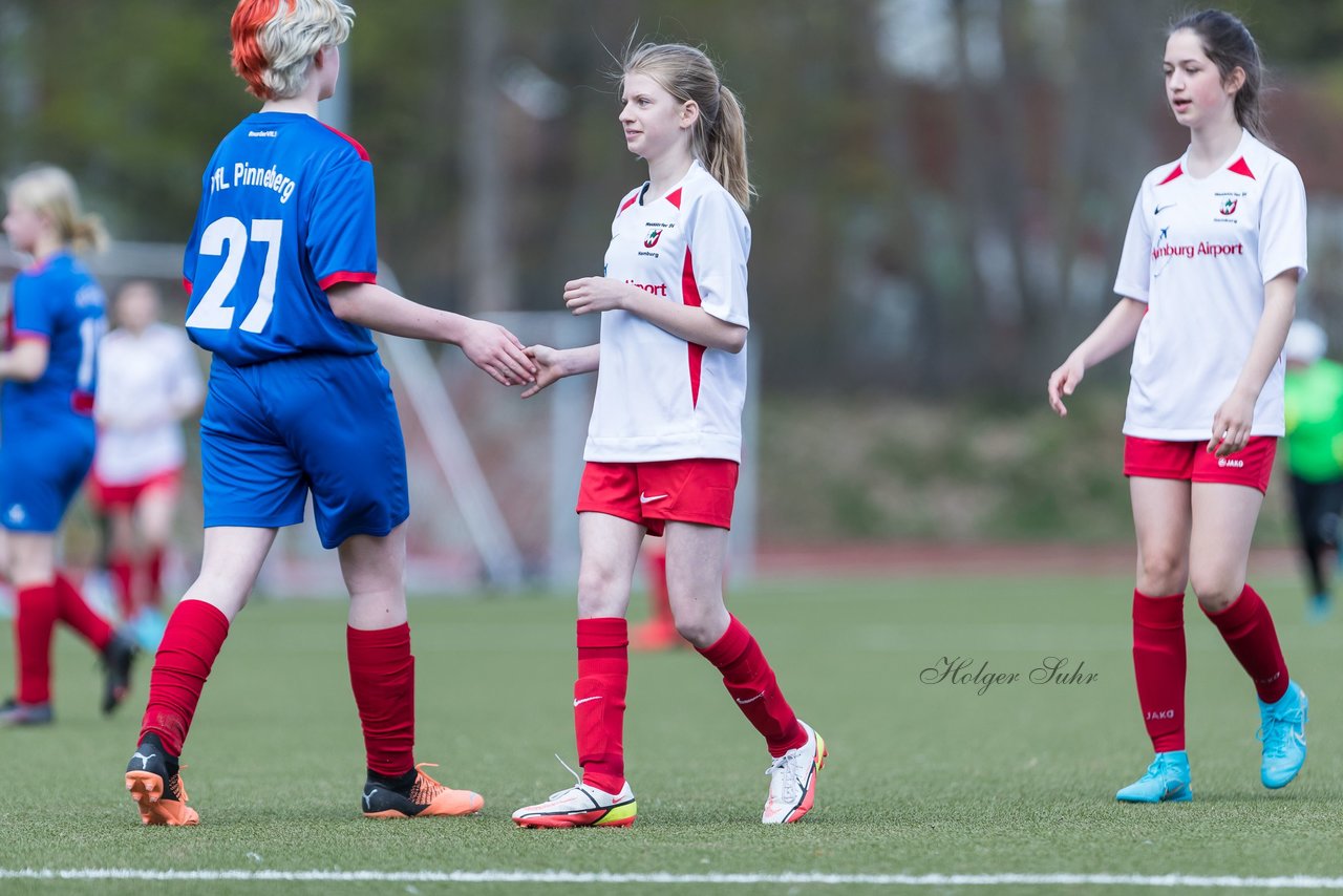 Bild 199 - wCJ Walddoerfer 2 - VfL Pinneberg 2 : Ergebnis: 7:0